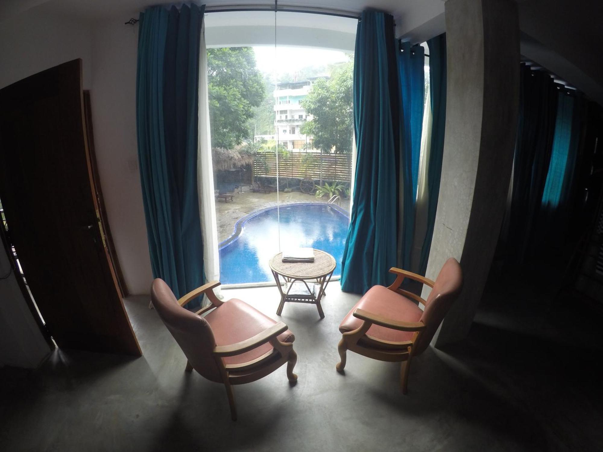 โฮเต็ล ซันเรย์ Hotel แคนดี้ ภายนอก รูปภาพ